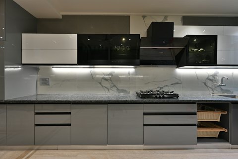 Compact Straight-Line Kitchen
